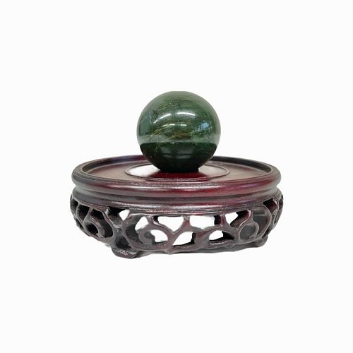 Chinese Spinach Jade Solid Concentration Ball