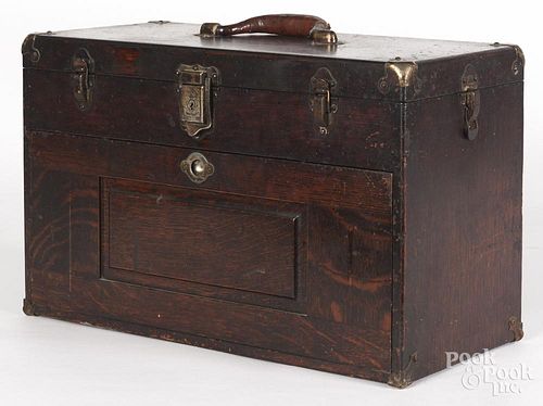 Oak machinist chest, early 20th c., with felt lined drawers, 12 1/2'' h., 20'' w.