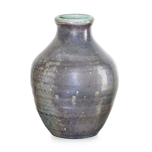 PEWABIC Iridescent vase