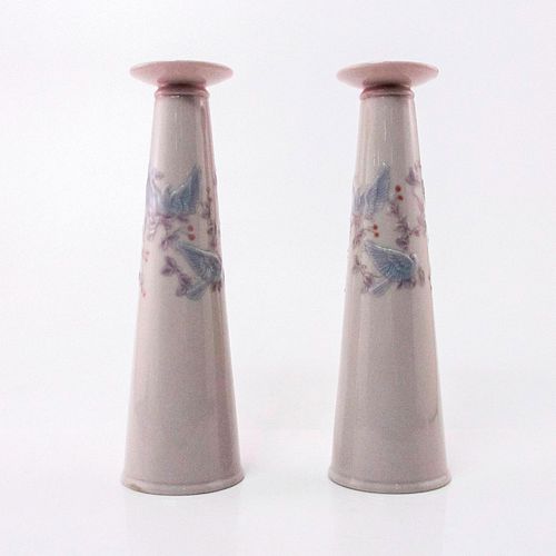 Pair of Lladro Porcelain Vases. The Bouquet 1006389