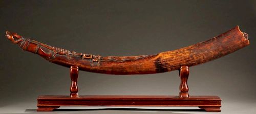 West African ivory oliphant, 19th / 20th century.