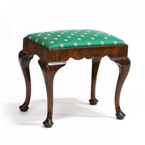 Queen Anne Style Stool