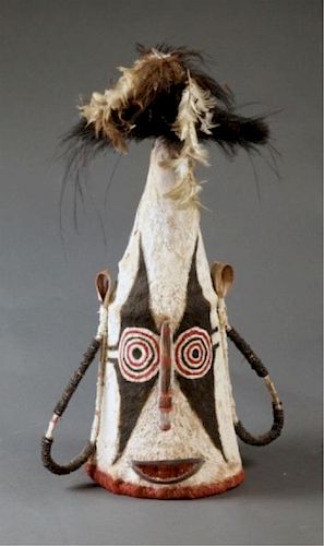 Papua New Guinea ceremonial headdress