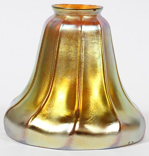 GOLD IRIDESCENT GLASS SHADE EARLY 20TH C.
