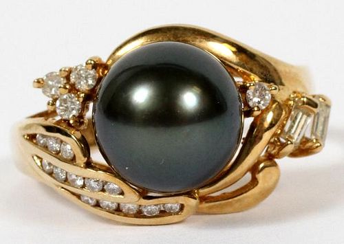 LADY'S PEARL AND DIAMOND RING