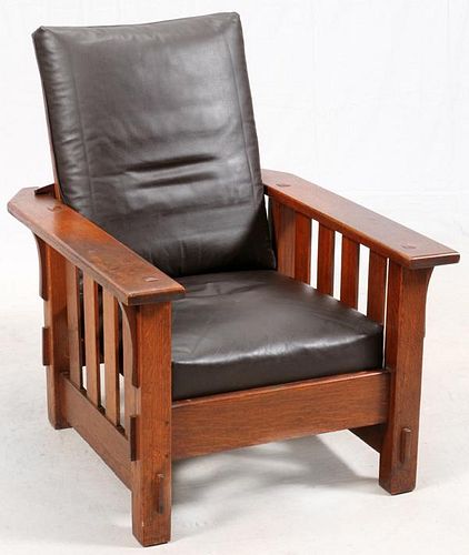 ARTS AND CRAFTS OAK MORRIS CHAIR EARLY 20TH C.