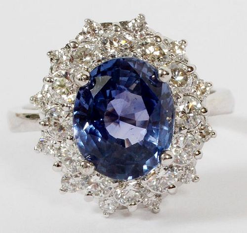 14KT WHITE GOLD AND 4.57CT SAPPHIRE RING
