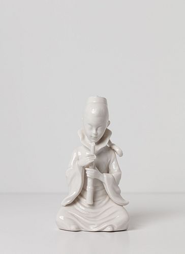 Small Japanese Porcelain figure