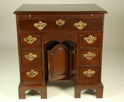 English Mahogany Chippendale Knee Hole Desk, 18th/19th Century