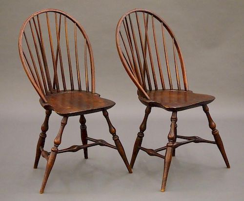 Pr of New England bow back Windsor sidechairs