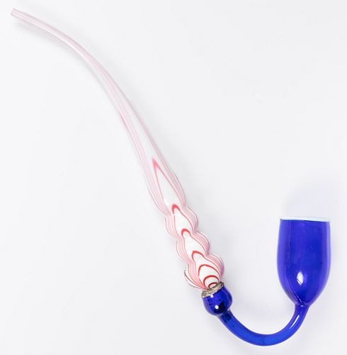 FREE-BLOWN GLASS PIPE WHIMSY