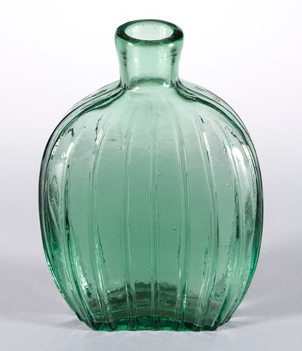 BLOWN-MOLDED HEAVY RIBBED FLASK