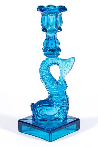 PRESSED DOLPHIN SINGLE-STEP CANDLESTICK