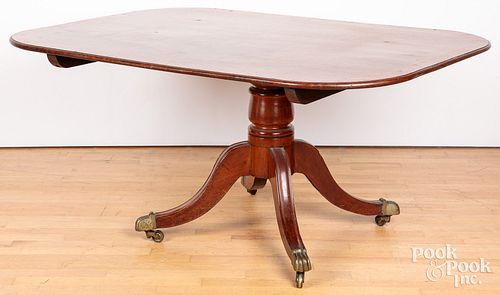 Regency mahogany breakfast table, early 19th c.