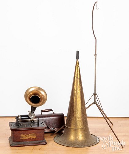 Columbia Graphophone cylinder player