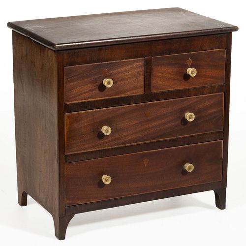 NEW ENGLAND FEDERAL MAHOGANY MINIATURE CHEST OF DRAWERS