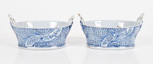 A Pair of 18th Century Delft Sweetmeats