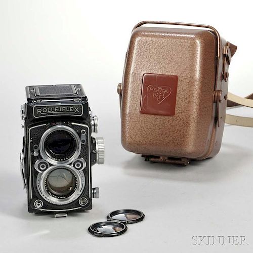 Rolleiflex 2.8C TLR Camera in Tropical Case,