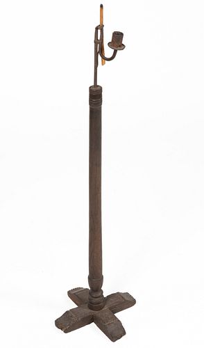 WROUGHT-IRON AND WOOD STAND COMBINATION RUSHLIGHT / CANDLE HOLDER,