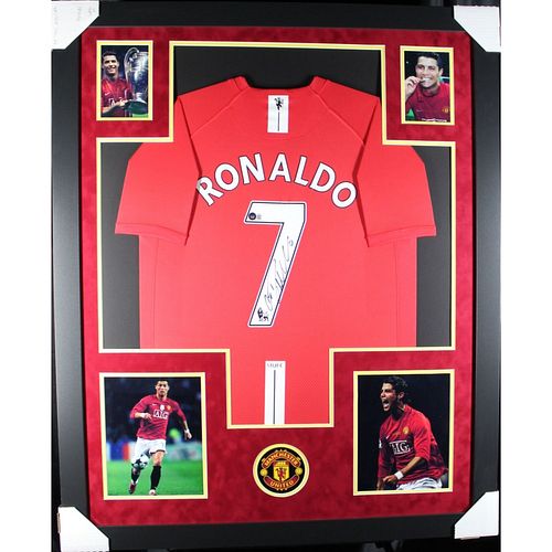 Cristiano Ronaldo Signed & Framed Jersey Display (BAS LOA)