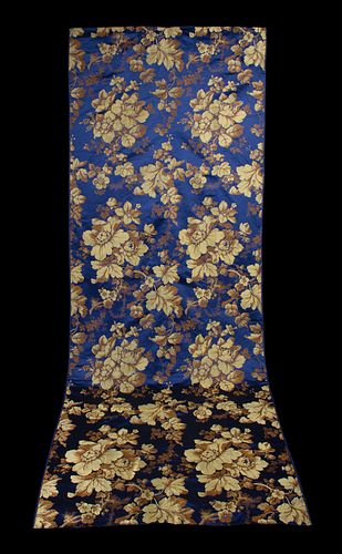 PATTERNED SILK CARRIAGE ROBE, 1850s