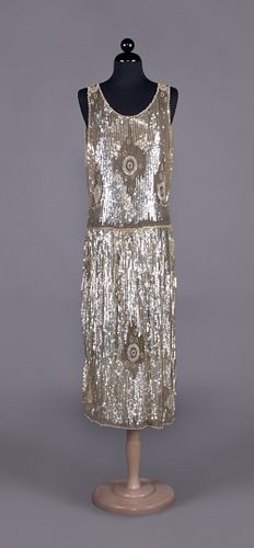 HEAVILY SEQUINED & BEADED PARTY DRESS, 1920s