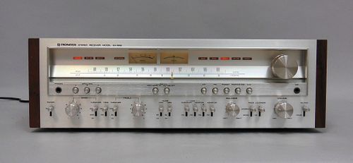 Pioneer Model SX-950 Stereo Receiver.