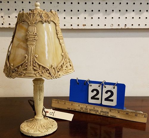 1920'S METAL BOUDIOUR LAMP W/SLAG GLASS SHADE 12-1/2"