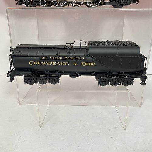 Modern Lionel 6-11108 O Gauge C&amp;O George Washington F19 Pacific 4-6-2 Steam Locomotive And Tender, Three-rail, die cast metal, black livery, cab n