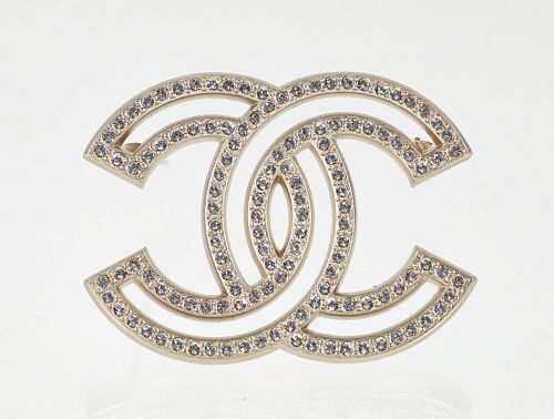 Coco Chanel Bijoux Fantaisie Logo Brooch