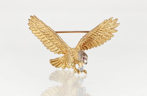 18K Figural Eagle Brooch