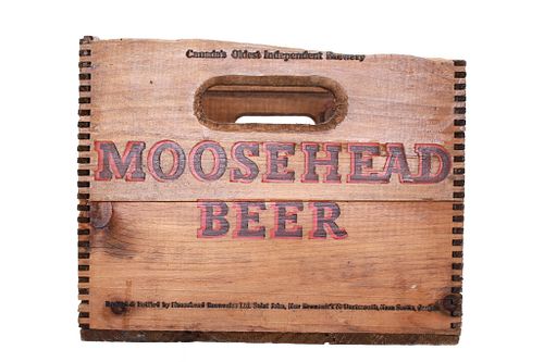 Moosehead Canadian Lager Wooden Crate c.1900's