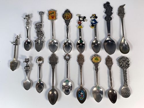LOT OF COLLECTIBLE SPOONS DISNEY