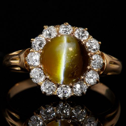 CERTIFICATED CATS EYE AND DIAMOND CLUSTER RING