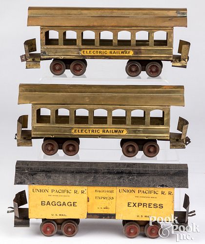 Early Carlisle & Finch link and pin coupler cars