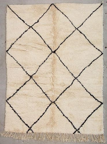 Vintage Beni Ourain Rug: 6'2" x 8'2" (187 x 250 cm)