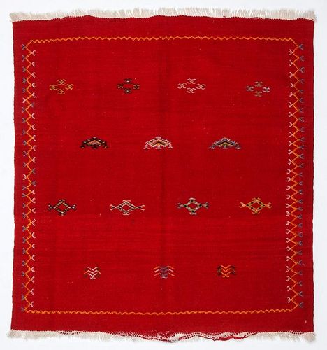 Vintage Moroccan Kilim: 3'3" x 3'5" (100 x 105 cm)