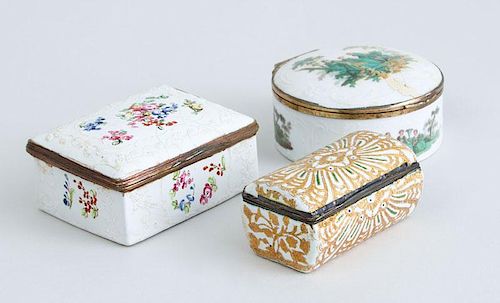 TWO SOUTH STAFFORDSHIRE SNUFF BOXES AND A CONTINENTAL PORCELAIN CIRCULAR BOX