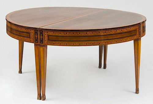FINE ITALIAN NEOCLASSICAL WALNUT, FRUITWOOD AND EBONIZED MARQUETRY EXTENSION DINING TABLE