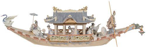 Lladro #1605 'Kitakami Cruise' Figurine