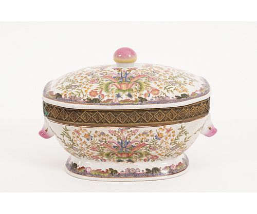 CHINESE PORCELAIN TUREEN