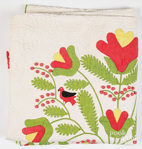 Floral trupunto and appliqué quilt, 19th c.