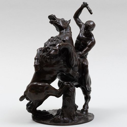 Bronze Model Defending Against the Lion