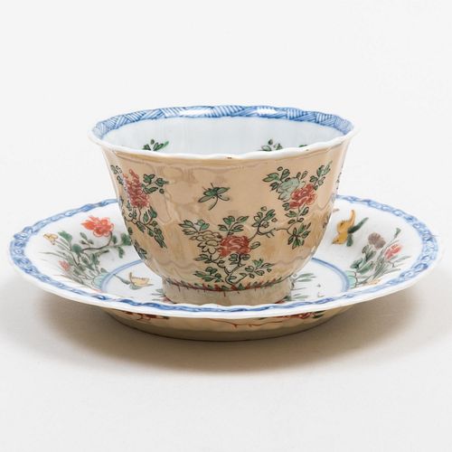 Chinese Cafe-au-Lait Ground and Underglaze Blue Porcelain Teabowl and Saucer