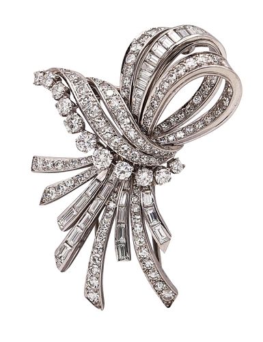 Gubelin Brooch In Platinum With 6.42 Cts In VVS Diamonds