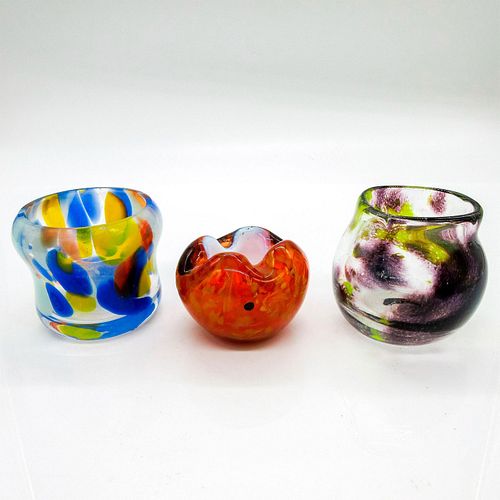 3pc Grouping of Vintage Art Glass Miniature Vases