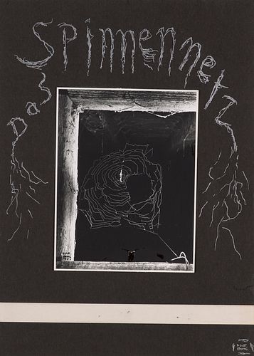 Ilse Bing Spinnennetz. Entwurf für ein Zeitschriften-Projekt mit montierter Photographie und Zeichnung. 1951/1989. Silbergelatine, von Hand signiert u