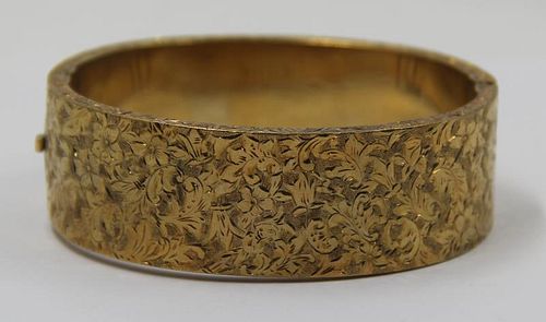 JEWELRY. Austrian 14ct Gold Floral Etched Bracelet