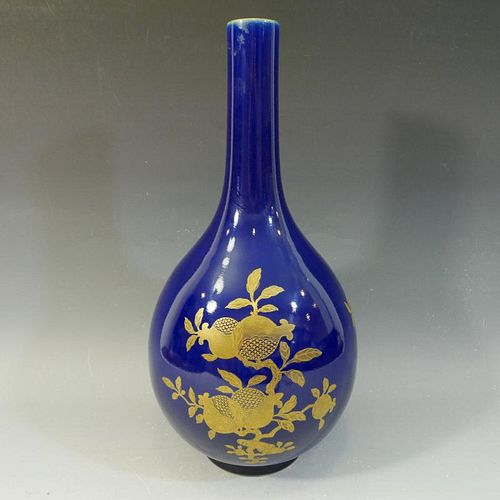 ANTIQUE CHINESE BLUE GLAZE GILT PORCELAIN BOTTLE VASE - QIANLONG MARK REPUBLIC PERIOD
