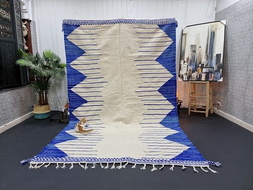 Stunning Authentic White & Blue Wool Rug